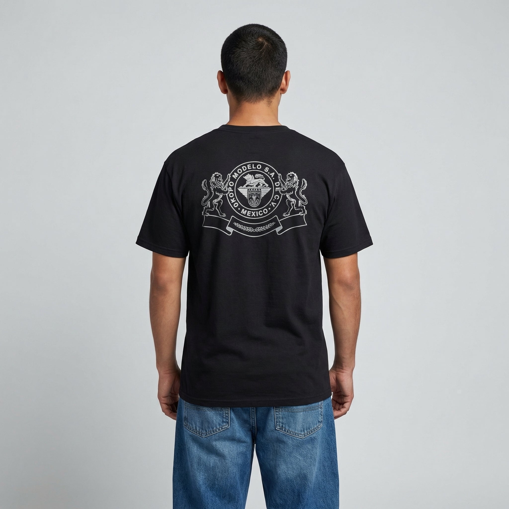 TFashion Graphic Tee - Modelo Especial