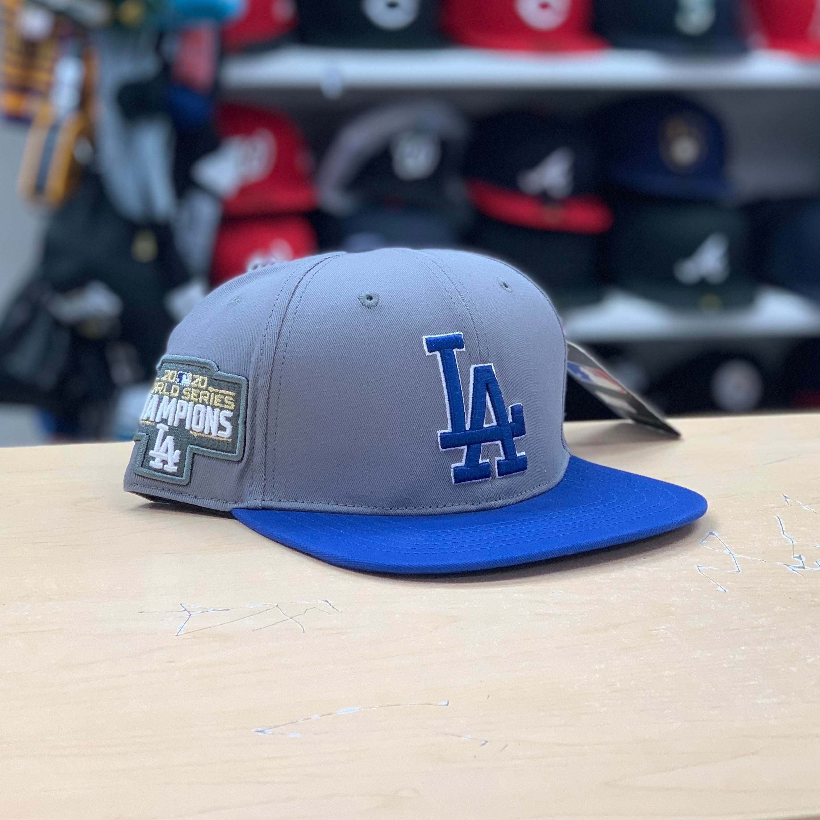 Los Angeles Dodgers Pro Standard Patch Snapback