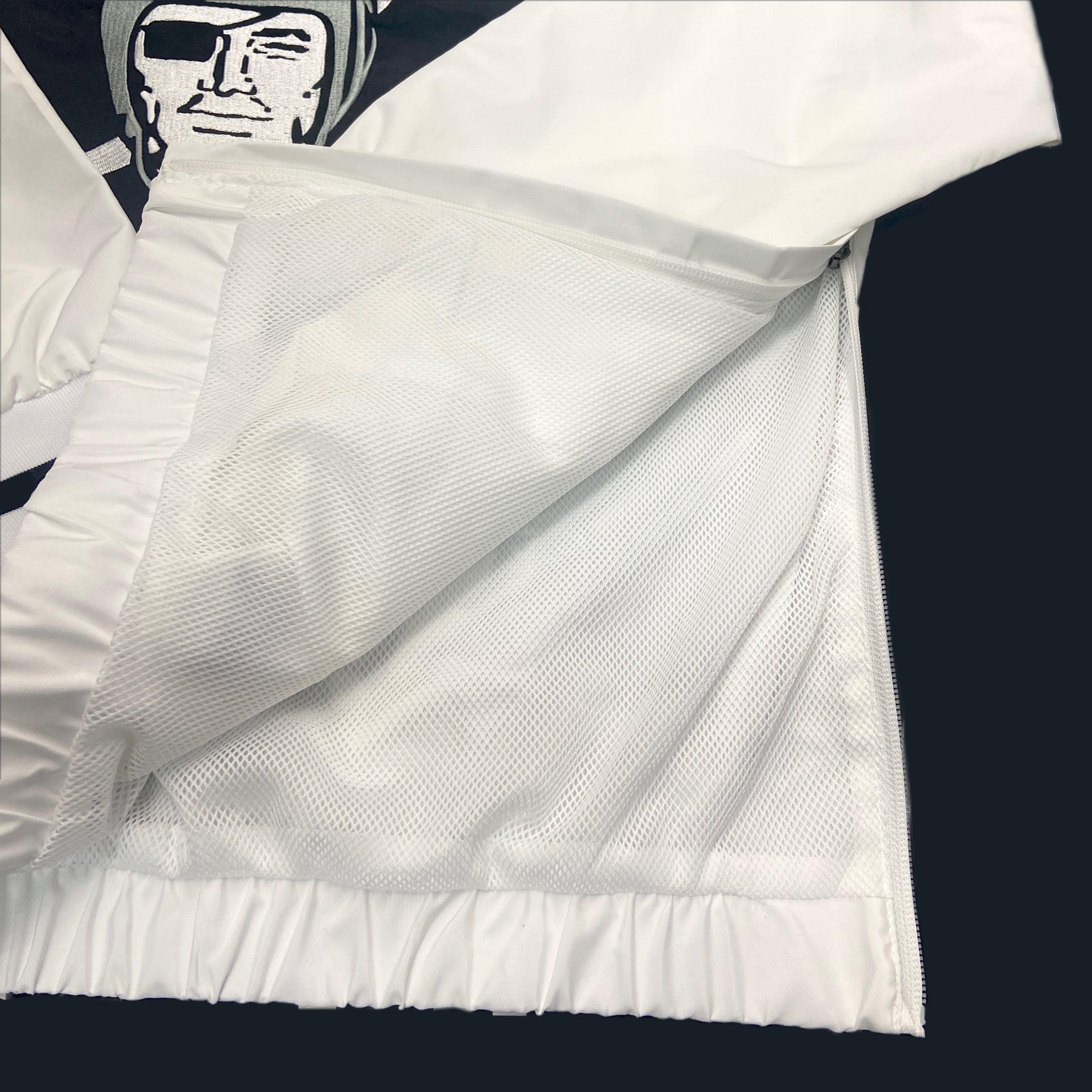 Las Vegas Raiders Windbreaker with 2 Pockets - White